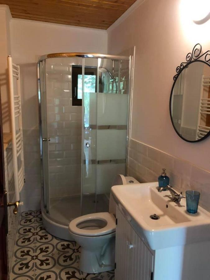 Conacul Secaria Villa Exteriör bild
